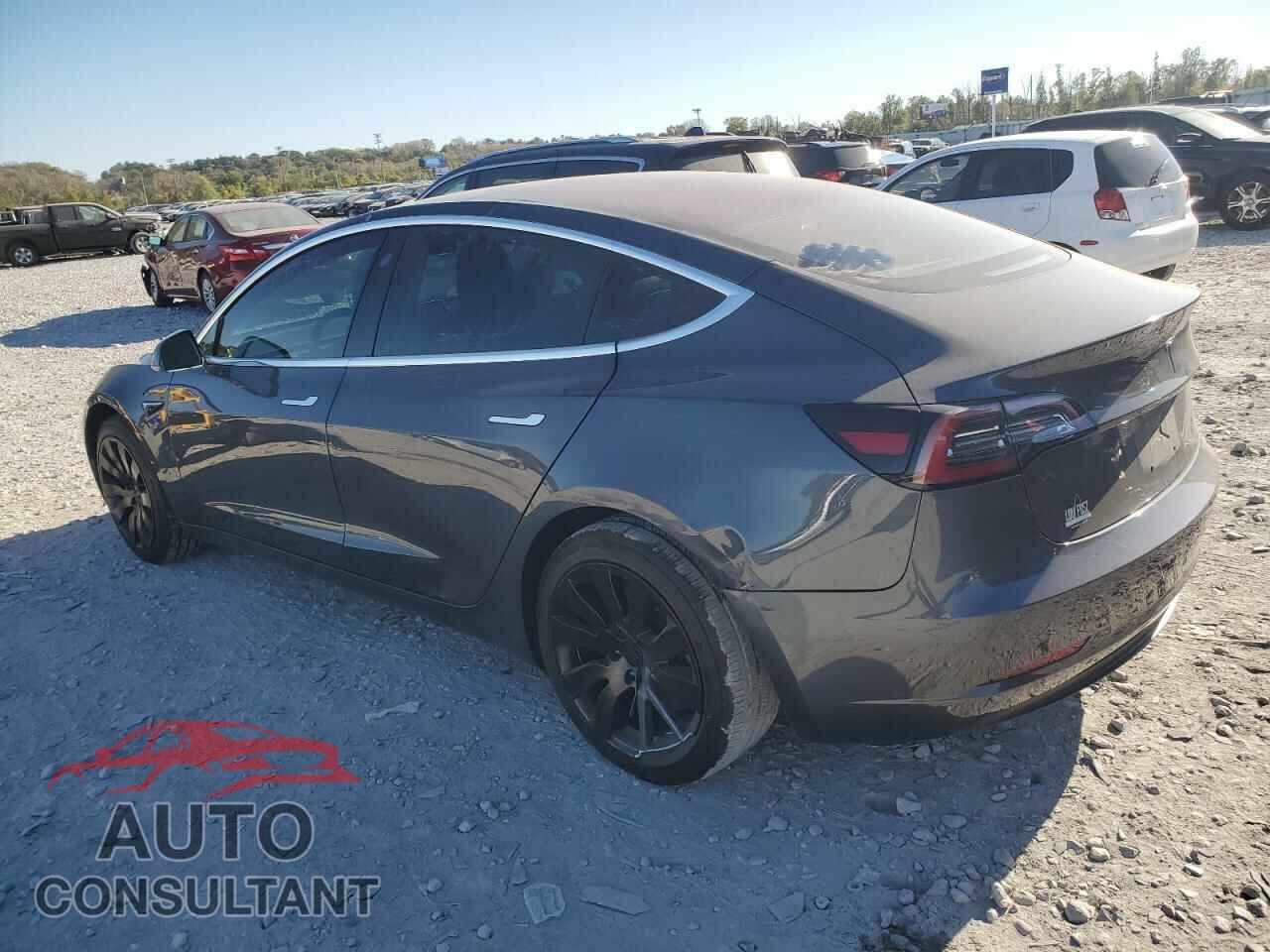 TESLA MODEL 3 2018 - 5YJ3E1EA5JF006854