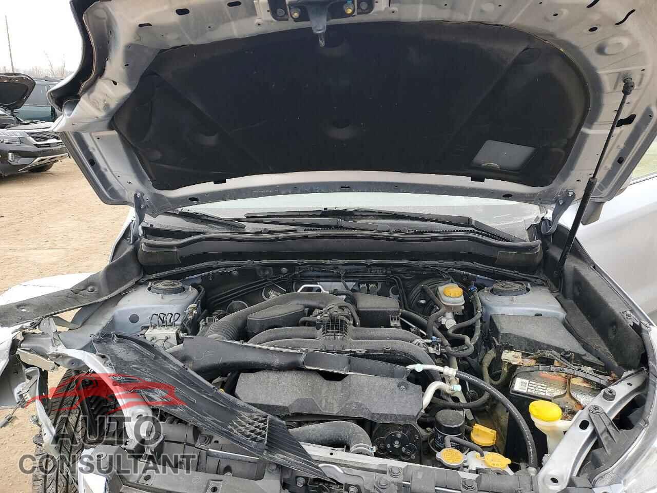 SUBARU FORESTER 2017 - JF2SJAJC8HH576258