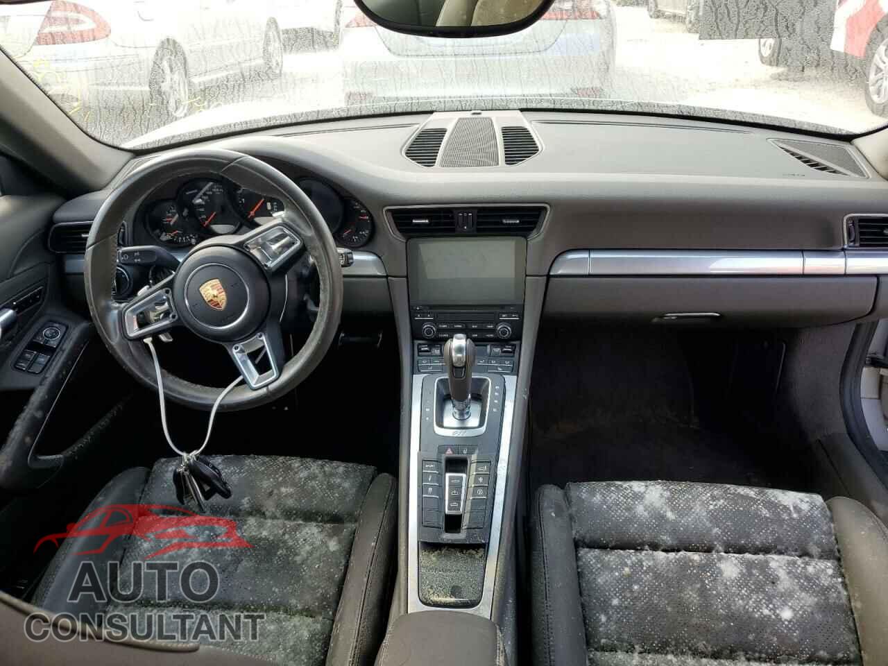 PORSCHE 911 2017 - WP0CA2A9XHS141399