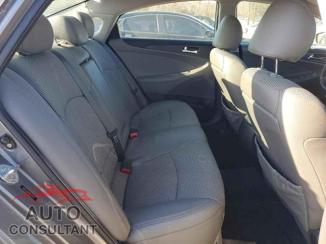 HYUNDAI SONATA 2011 - 5NPEC4AC6BH192012