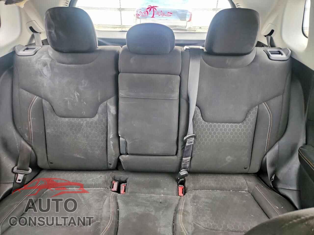 JEEP COMPASS 2017 - 3C4NJCAB8HT672939