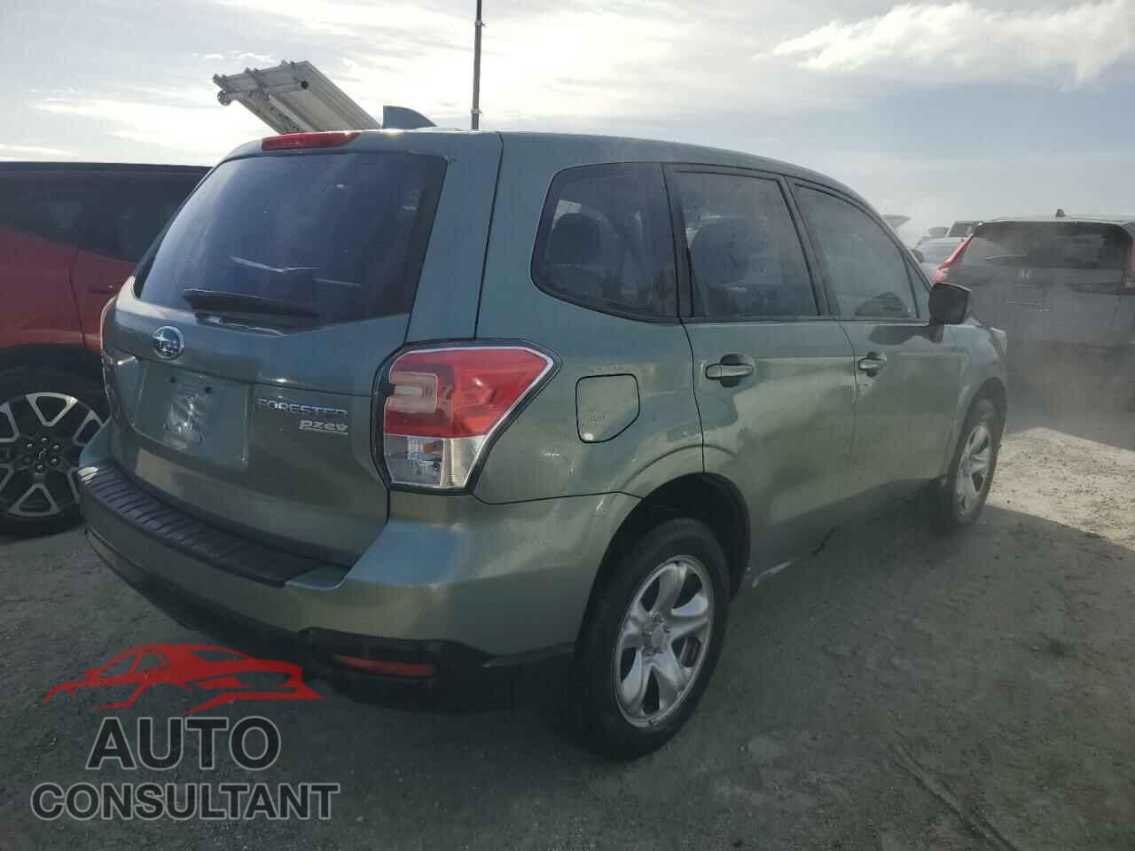 SUBARU FORESTER 2017 - JF2SJAAC7HH507884