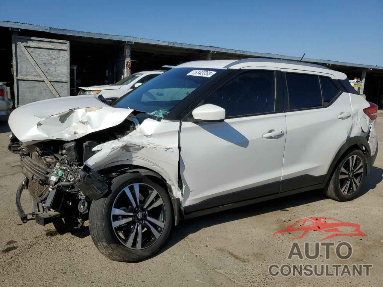 NISSAN KICKS 2019 - 3N1CP5CU4KL569110