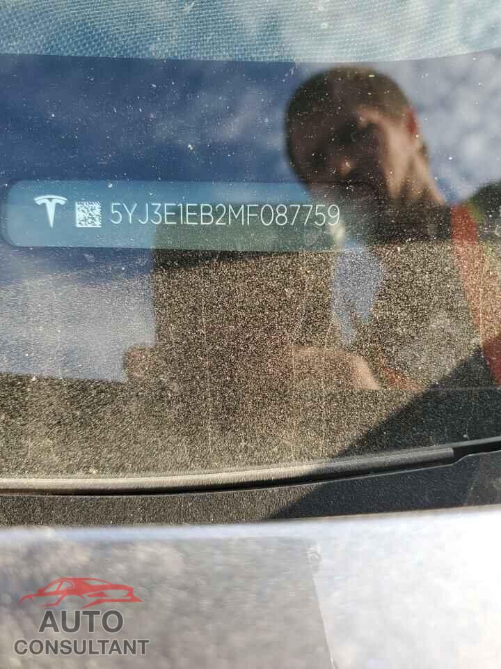 TESLA MODEL 3 2021 - 5YJ3E1EB2MF087759