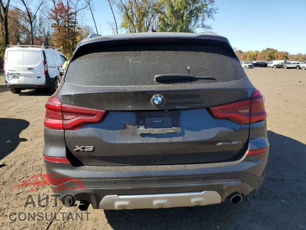 BMW X3 2021 - 5UXTY5C01M9E04460