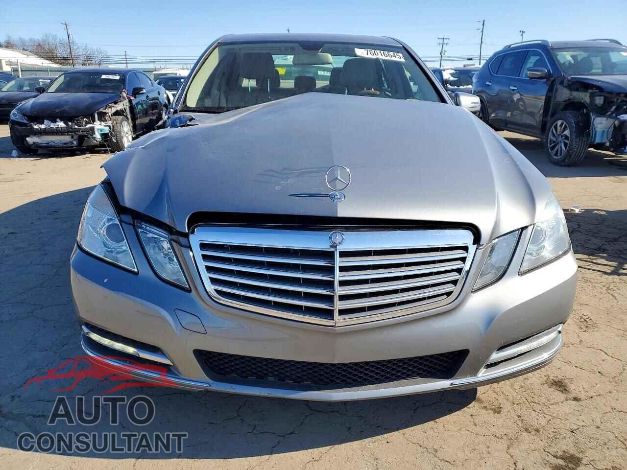 MERCEDES-BENZ E-CLASS 2012 - WDDHF8JB9CA543013