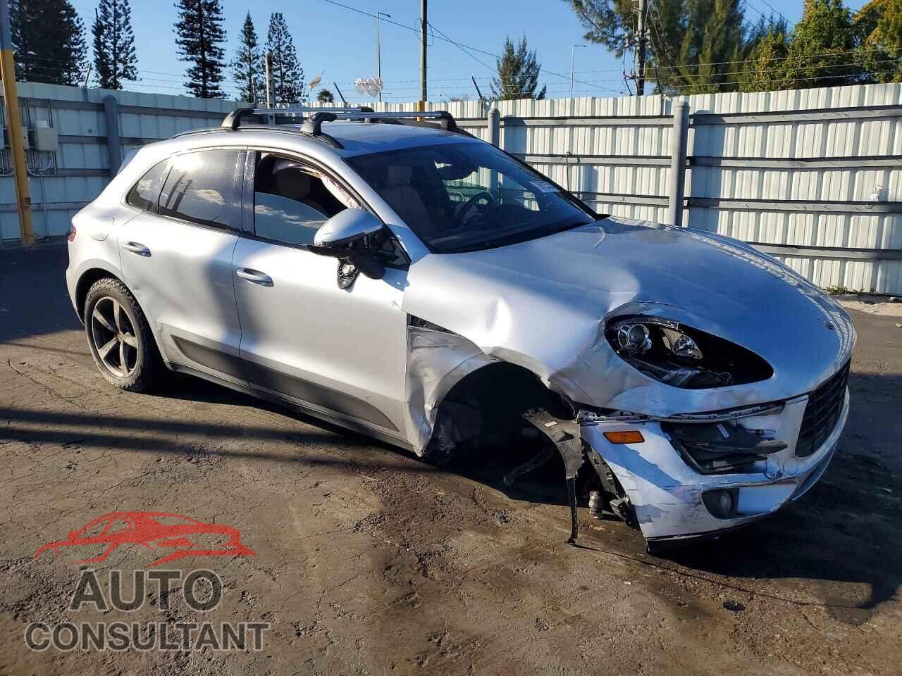 PORSCHE MACAN 2017 - WP1AA2A50HLB08831