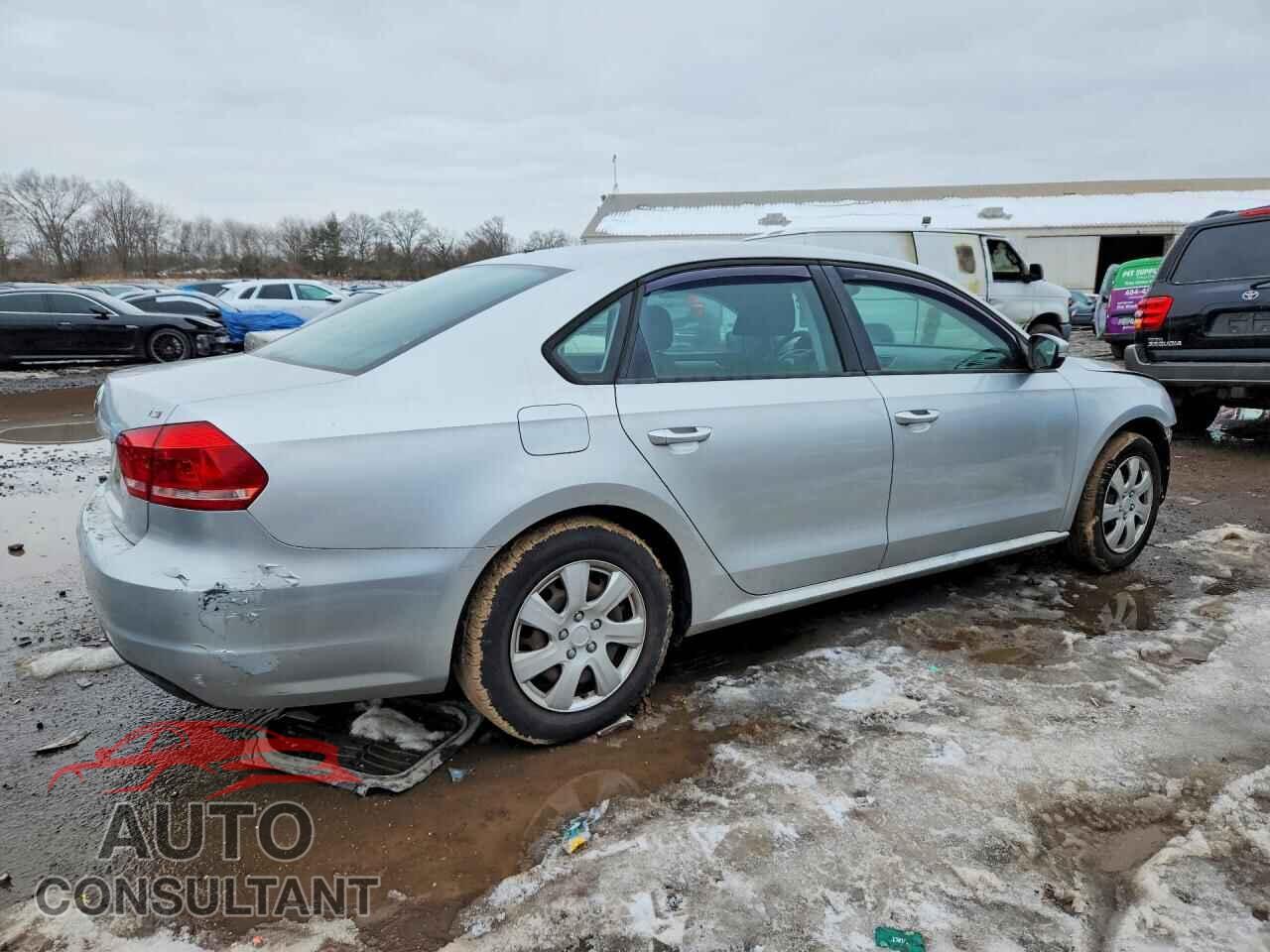 VOLKSWAGEN PASSAT 2014 - 1VWAT7A32EC060636