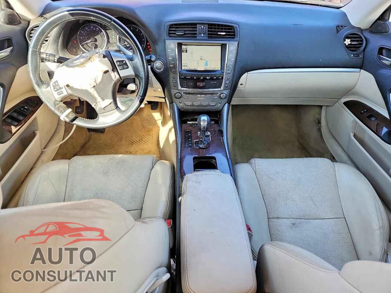 LEXUS IS 2012 - JTHFF2C27C2525520