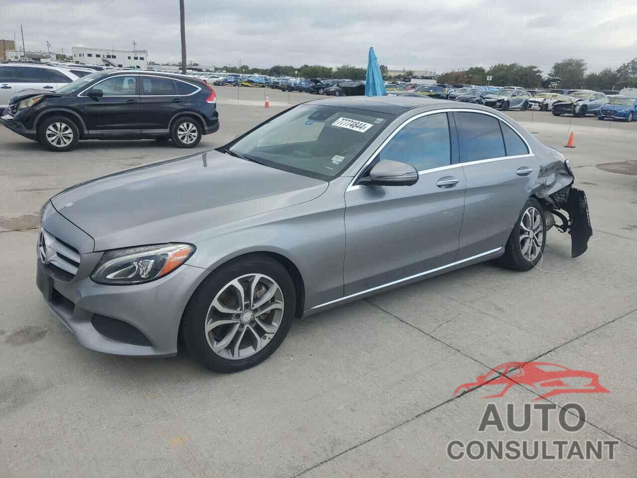 MERCEDES-BENZ C-CLASS 2016 - 55SWF4JB9GU143636