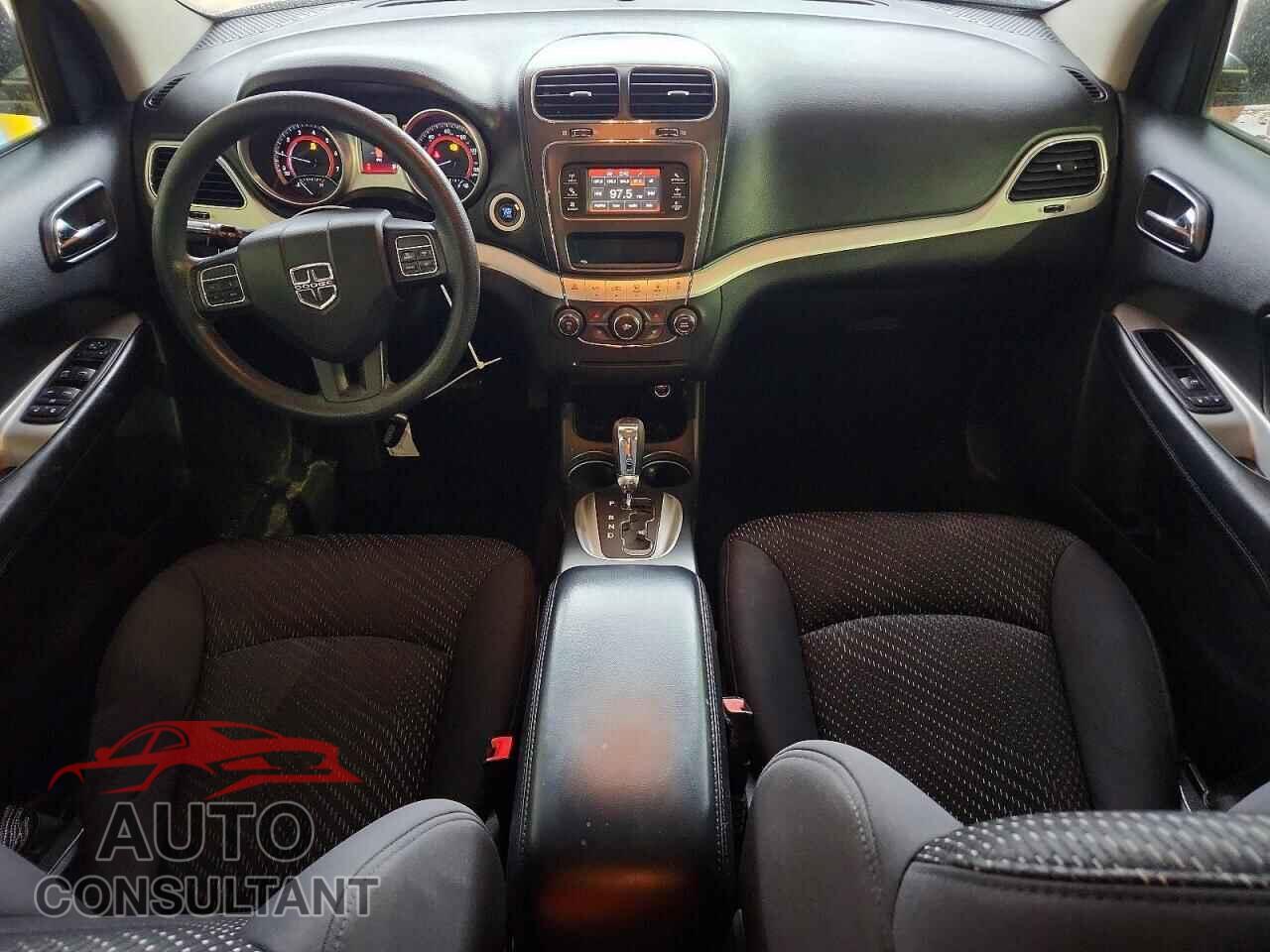 DODGE JOURNEY 2013 - 3C4PDCABXDT504004