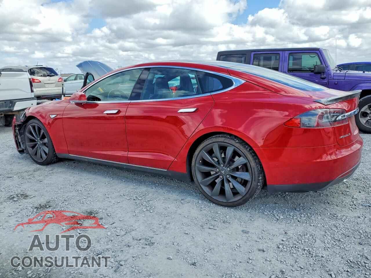 TESLA MODEL S 2016 - 5YJSA1E10GF124679