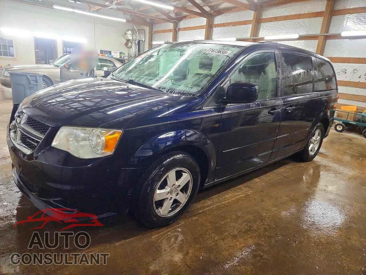 DODGE CARAVAN 2011 - 2D4RN3DG4BR700763