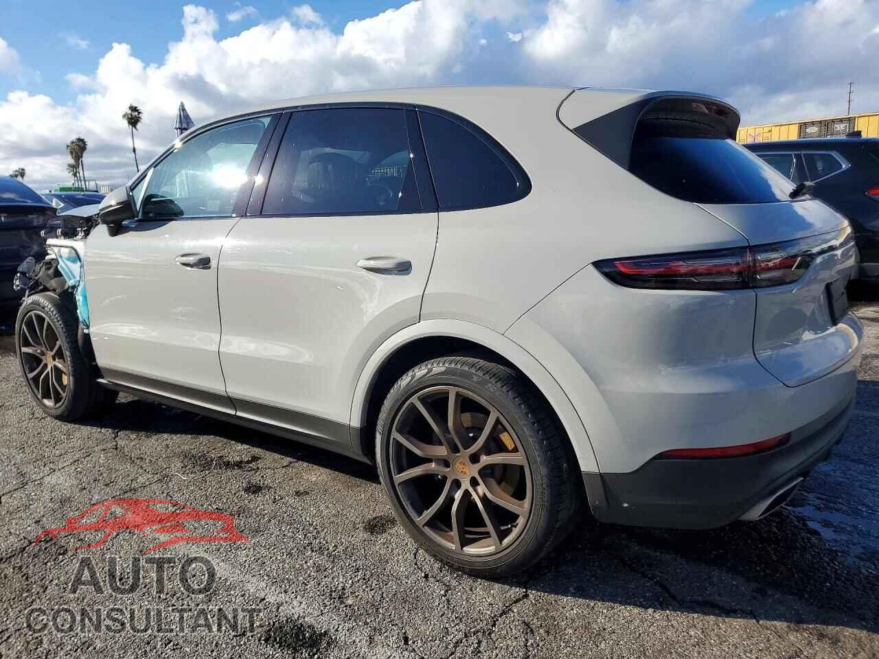PORSCHE CAYENNE 2021 - WP1AA2AY5MDA05001