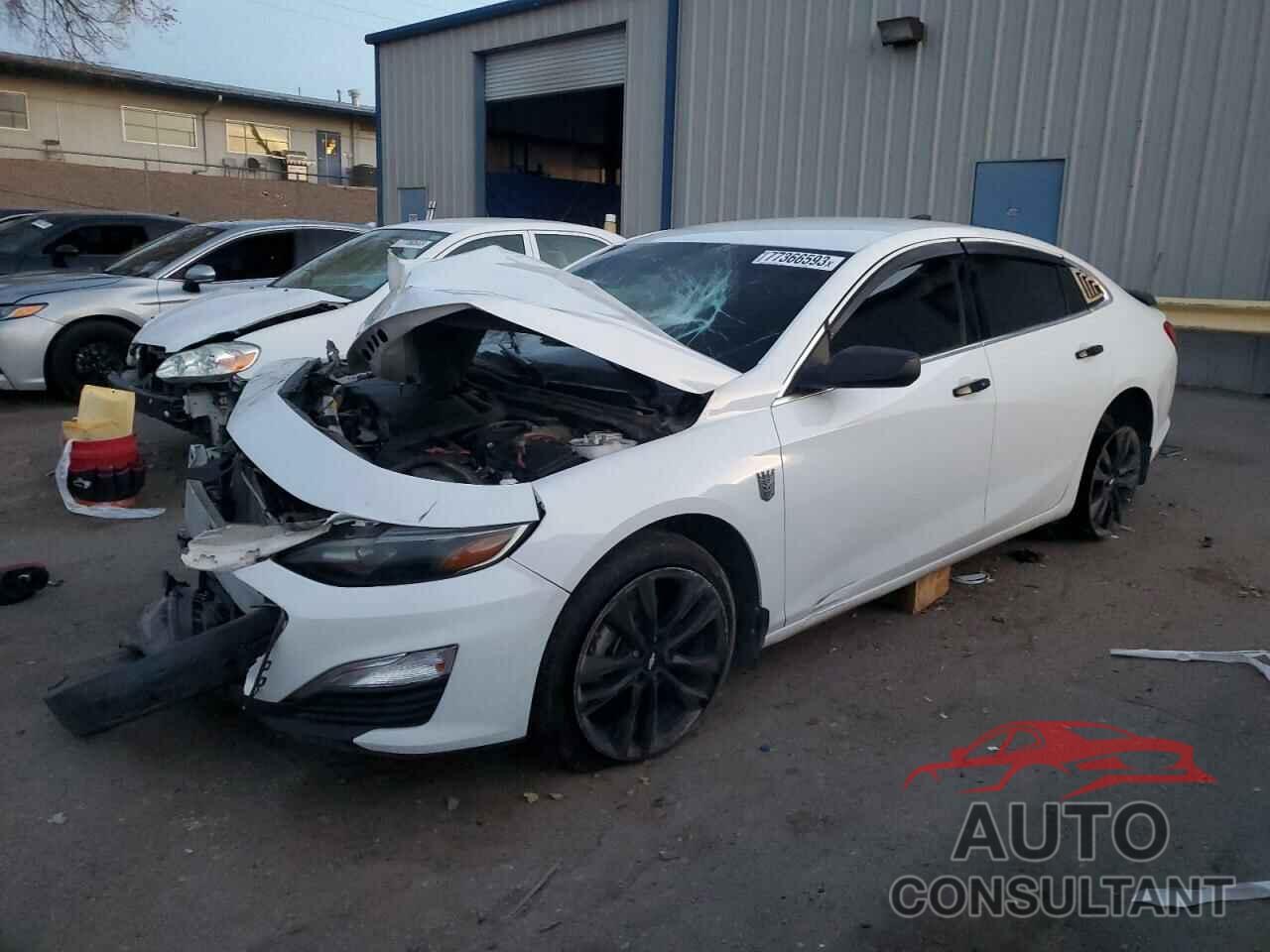 CHEVROLET MALIBU 2020 - 1G1ZB5ST1LF087455