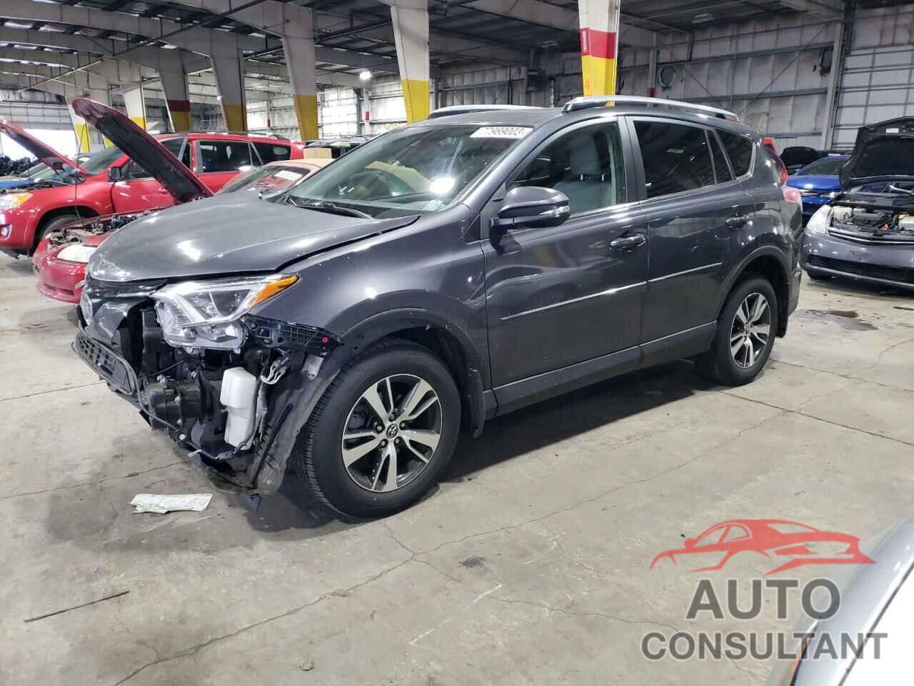 TOYOTA RAV4 2017 - JTMRFREV7HD204636
