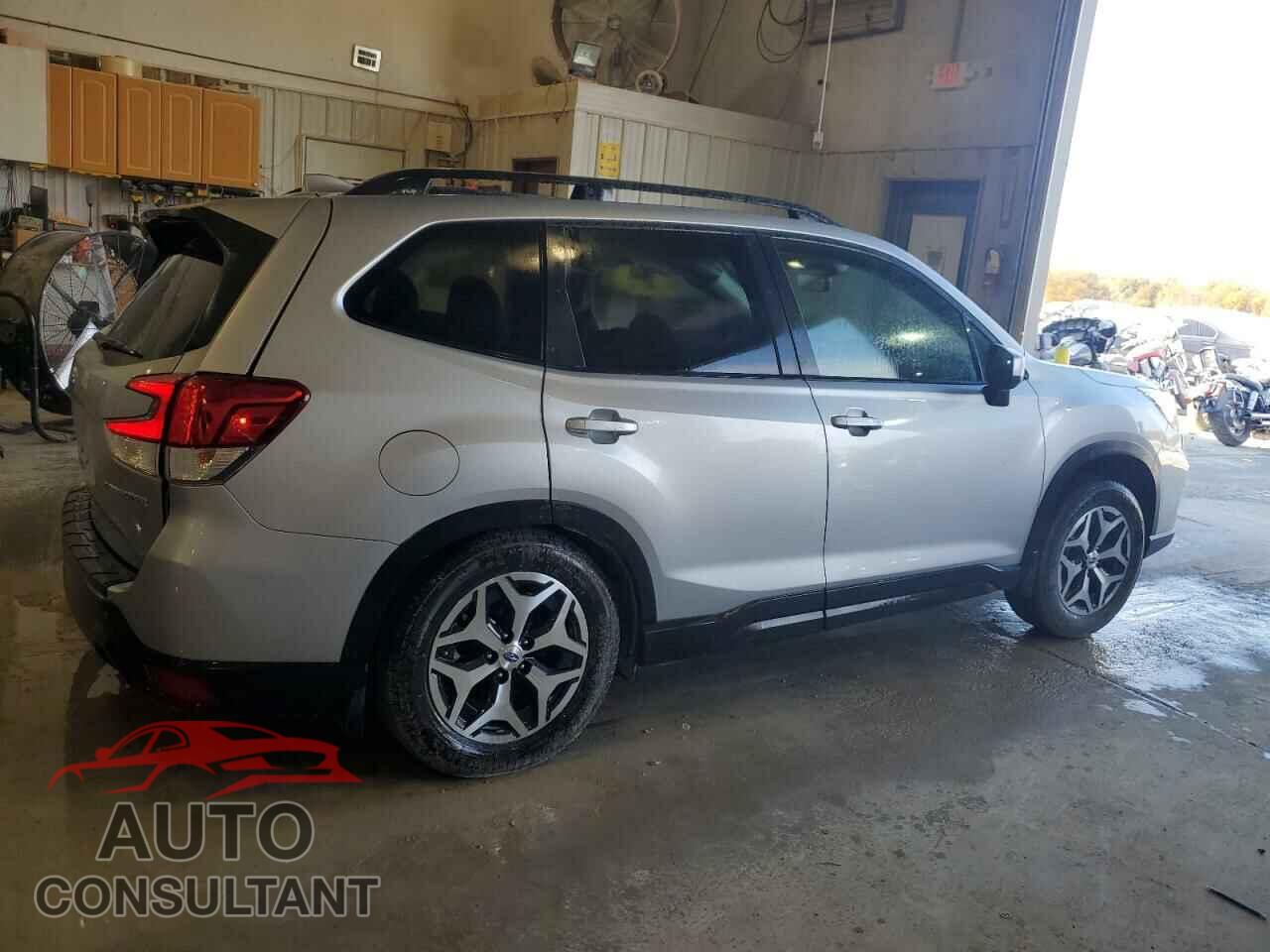 SUBARU FORESTER 2019 - JF2SKAGC0KH498716