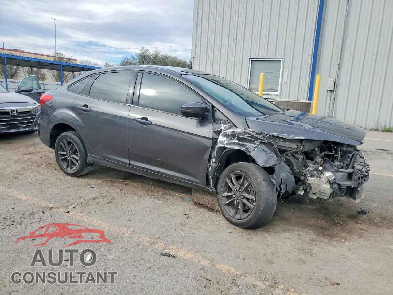 FORD FOCUS 2015 - 1FADP3F21FL295579