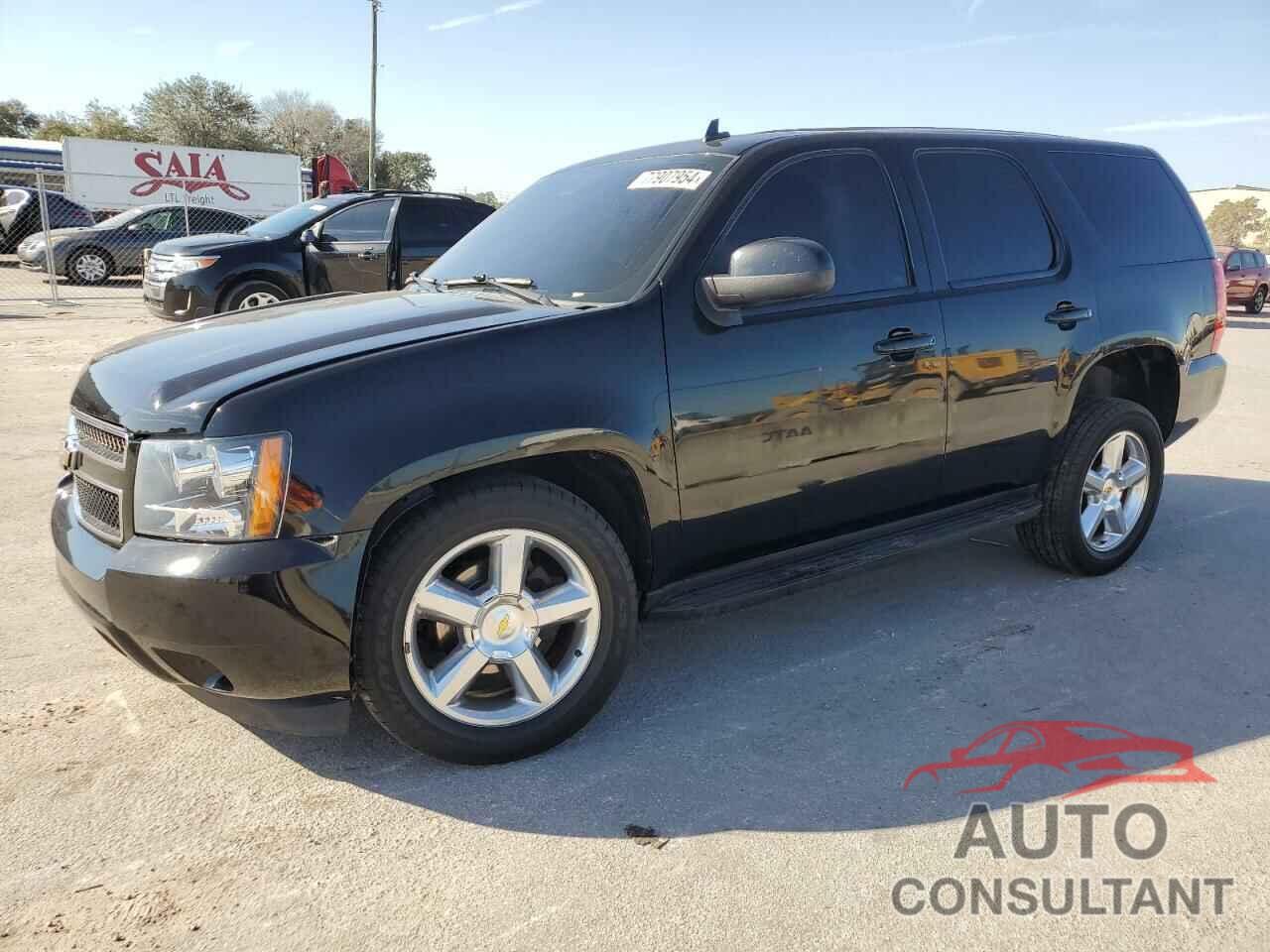CHEVROLET TAHOE 2011 - 1GNSCAE03BR144890