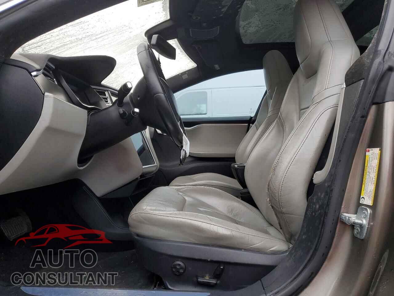 TESLA MODEL S 2015 - 5YJSA1S29FF092035