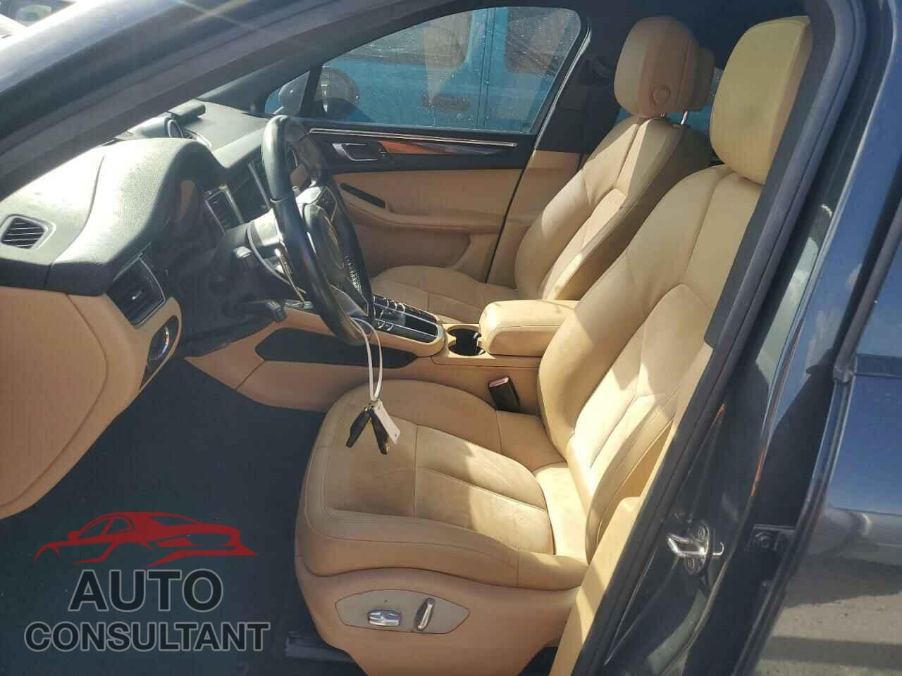 PORSCHE MACAN 2018 - WP1AA2A52JLB00378