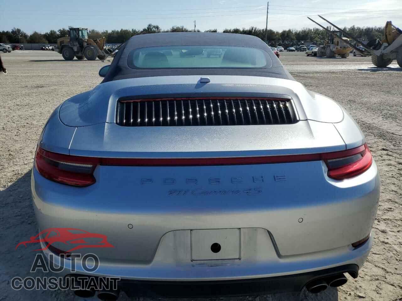 PORSCHE 911 2017 - WP0CB2A95HS154123