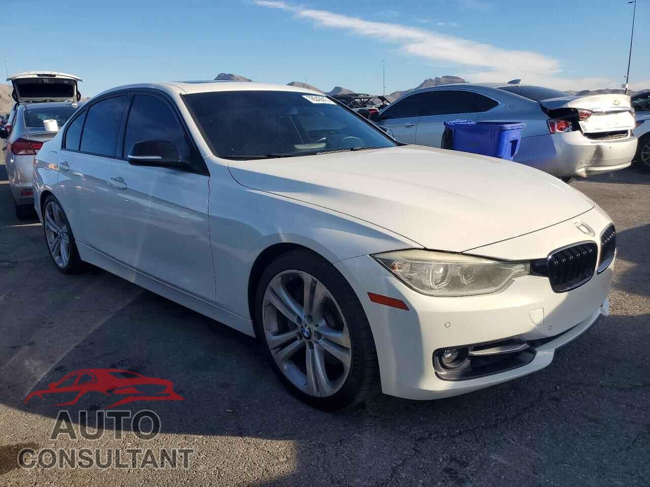 BMW 3 SERIES 2013 - WBA3A9C52DF477230