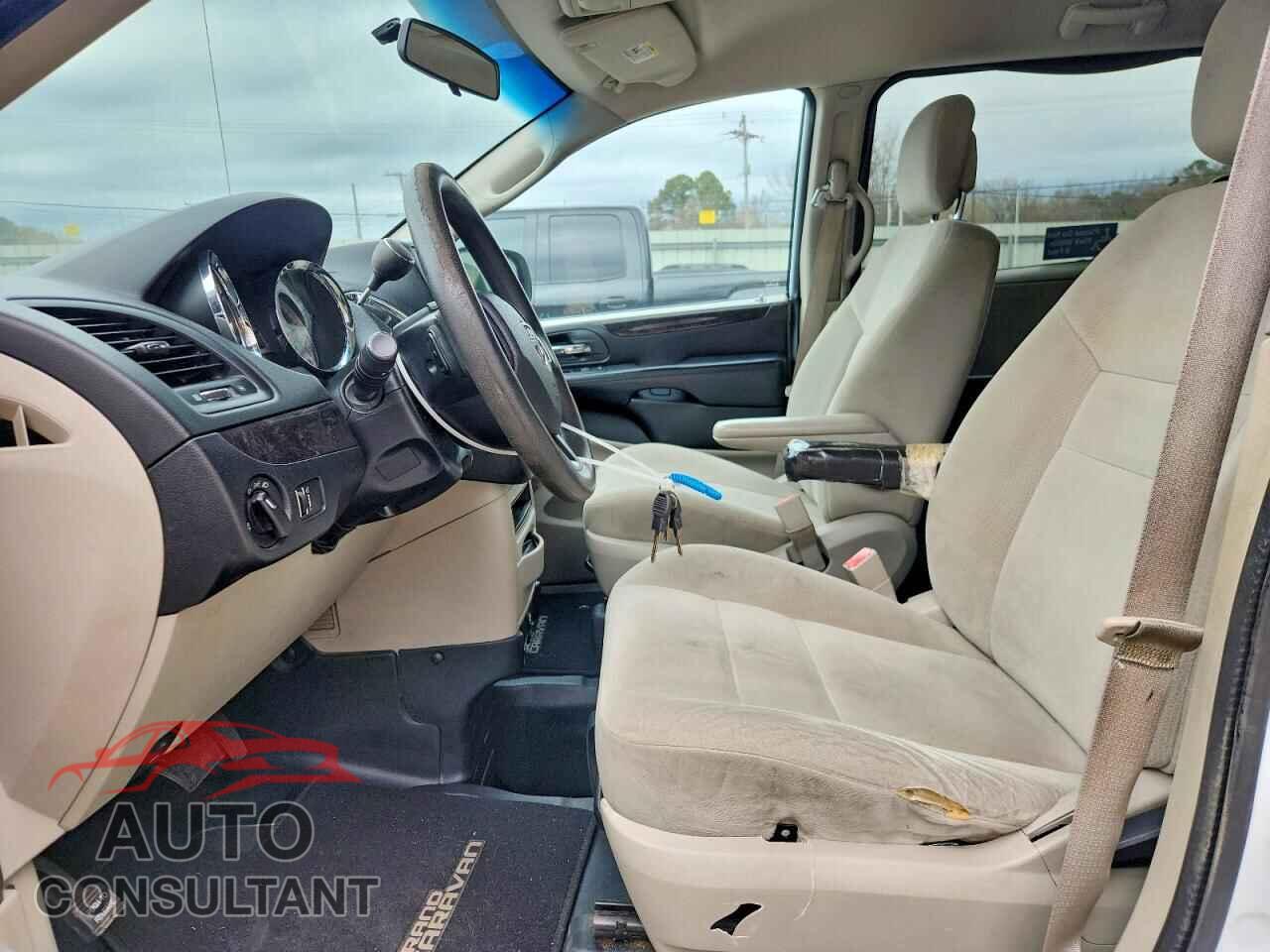 DODGE CARAVAN 2015 - 2C4RDGBG7FR613178