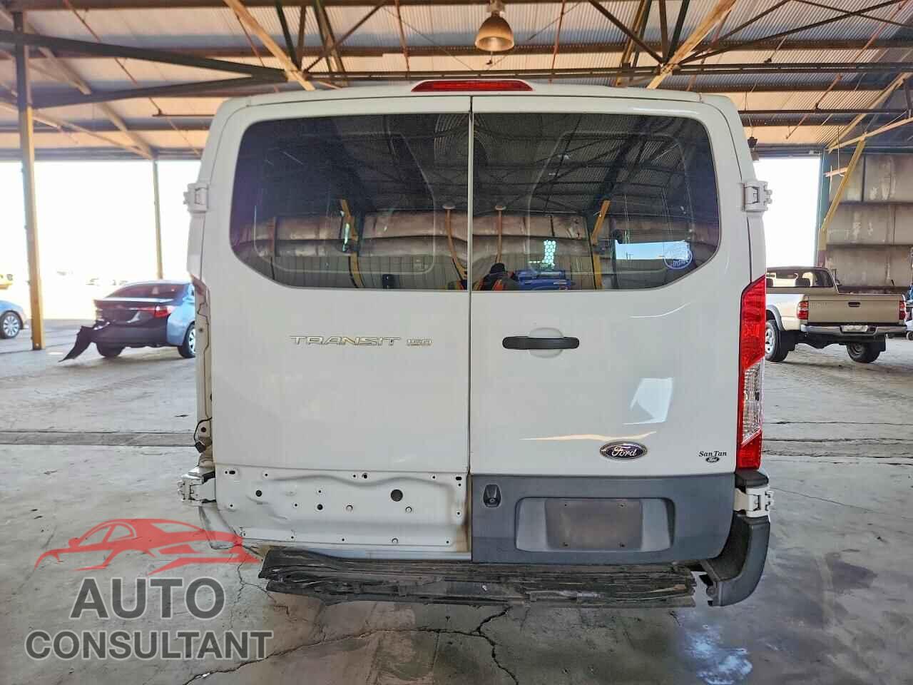 FORD TRANSIT 2017 - 1FTYE1ZM9HKA60892