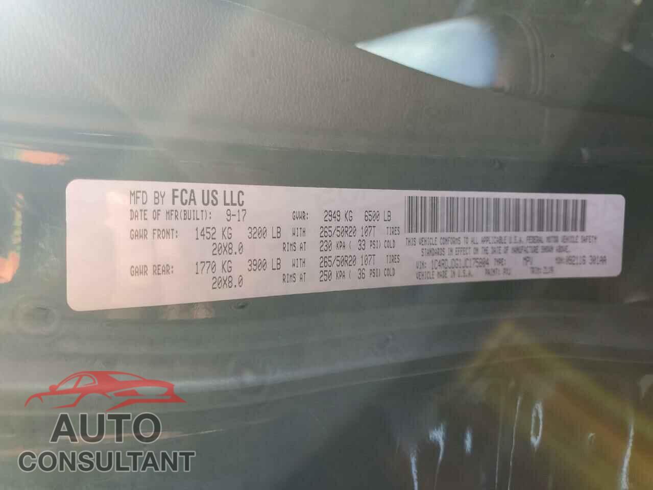 DODGE DURANGO 2018 - 1C4RDJDG1JC175804