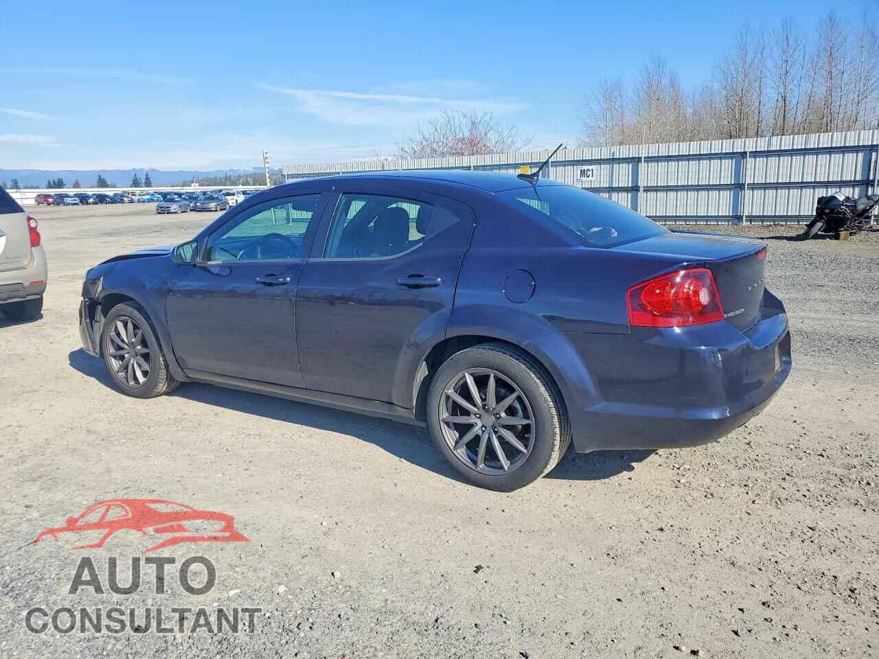 DODGE AVENGER 2011 - 1B3BD2FG5BN528802