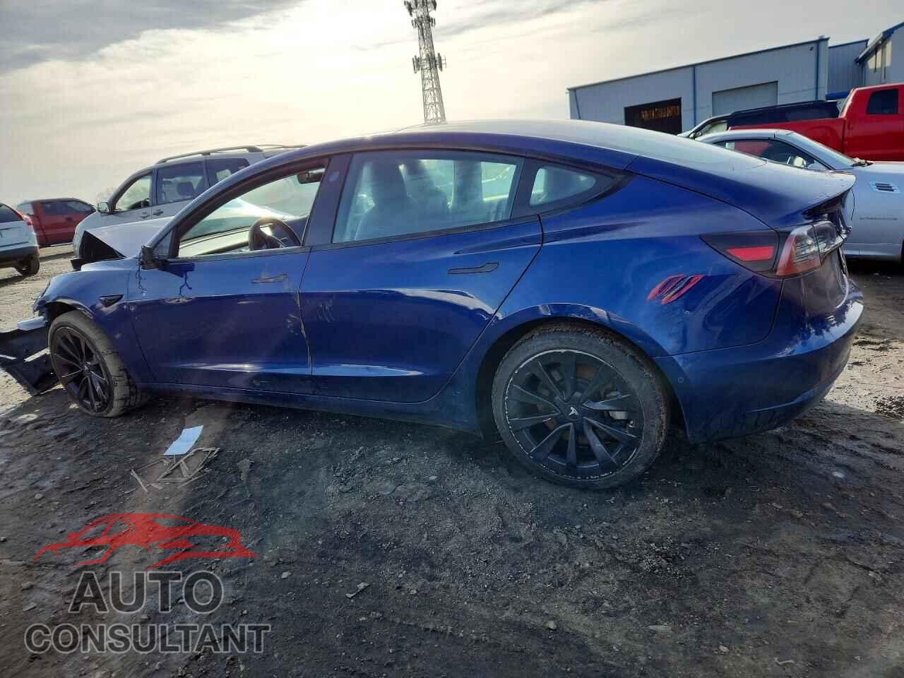 TESLA MODEL 3 2022 - 5YJ3E1EA5NF142696
