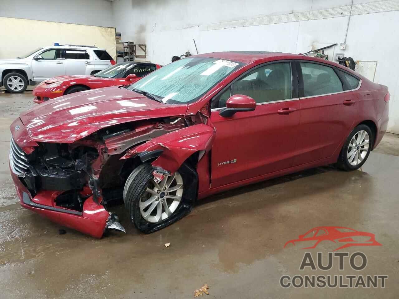 FORD FUSION 2019 - 3FA6P0LU8KR195701