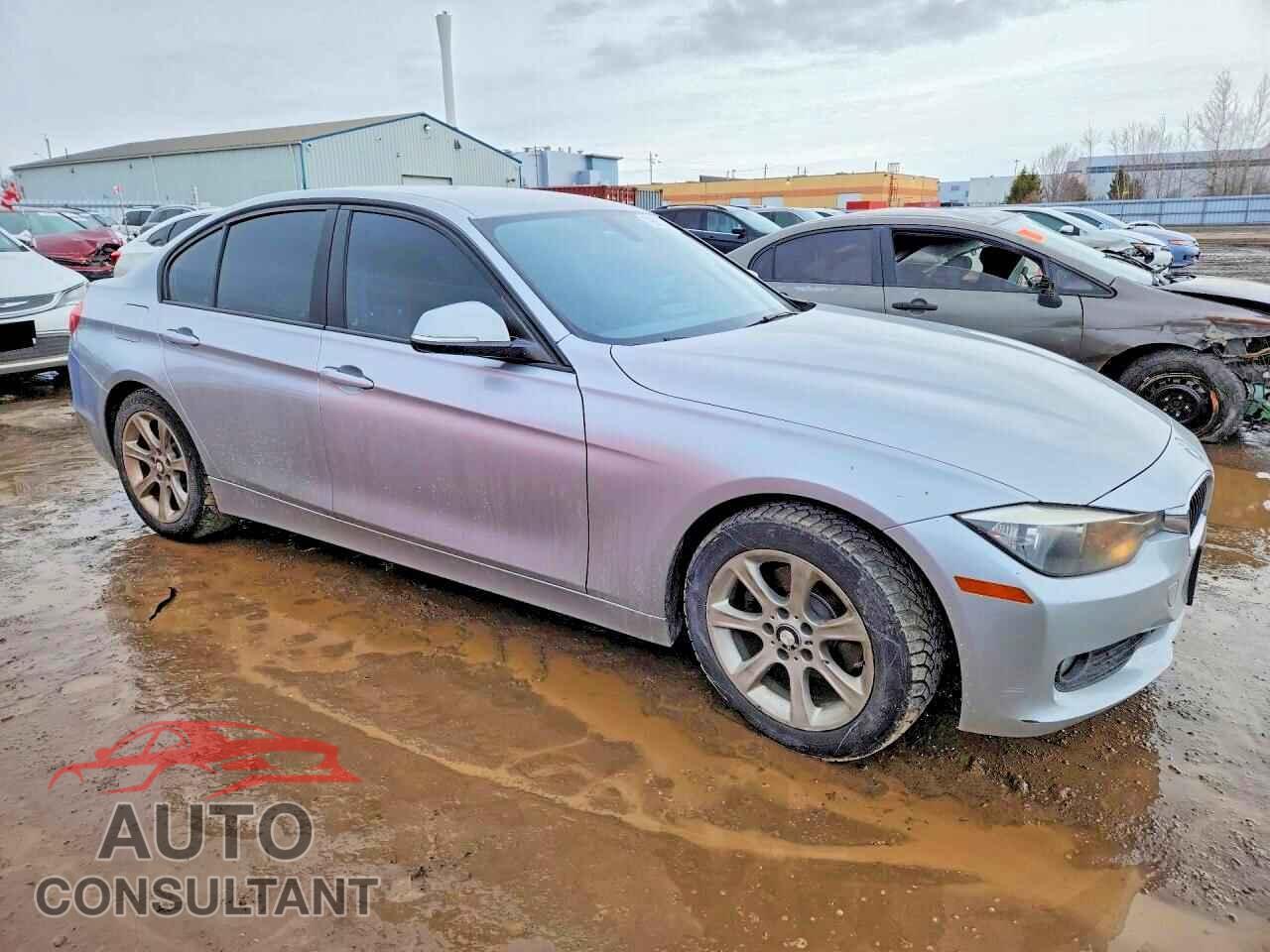 BMW 320 2012 - WBA3B1C50CF078250