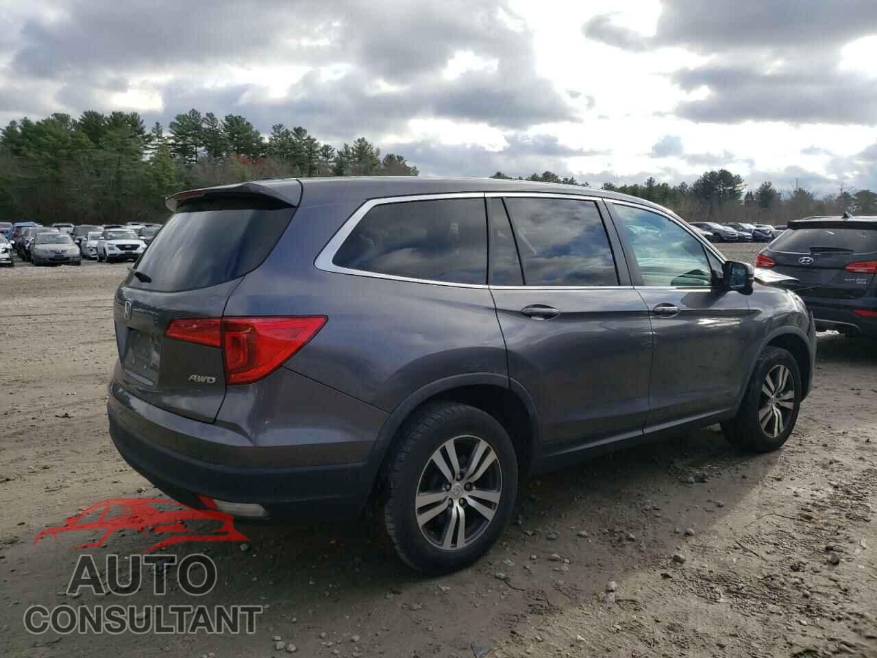 HONDA PILOT 2017 - 5FNYF6H55HB074581