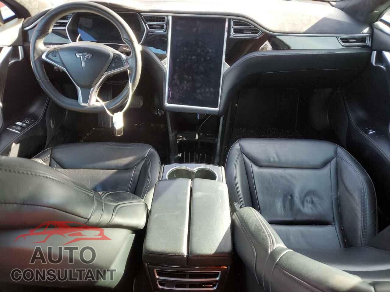 TESLA MODEL S 2016 - 5YJSA1E2XGF126786