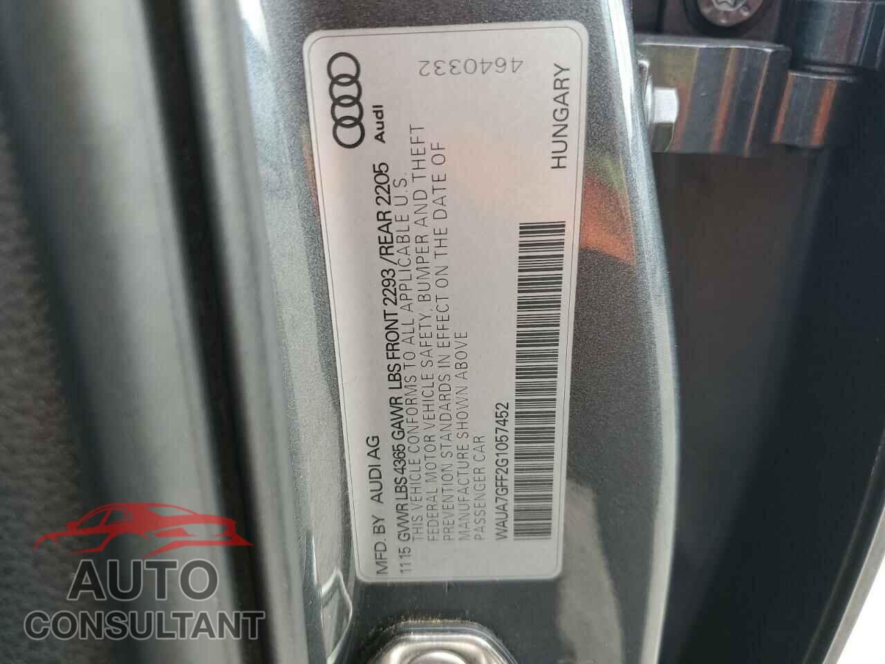 AUDI A3 2016 - WAUA7GFF2G1057452