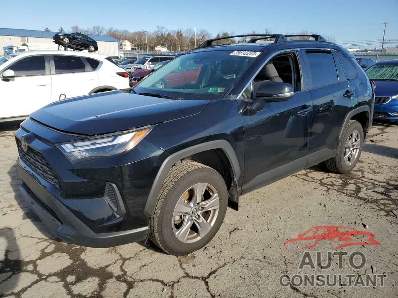TOYOTA RAV4 2023 - JTMP1RFV5PD094902