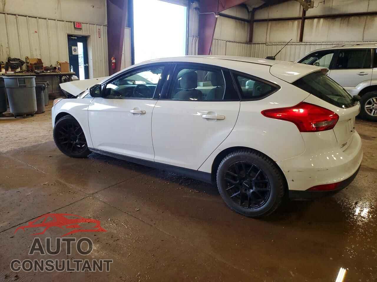 FORD FOCUS 2016 - 1FADP3K29GL229725