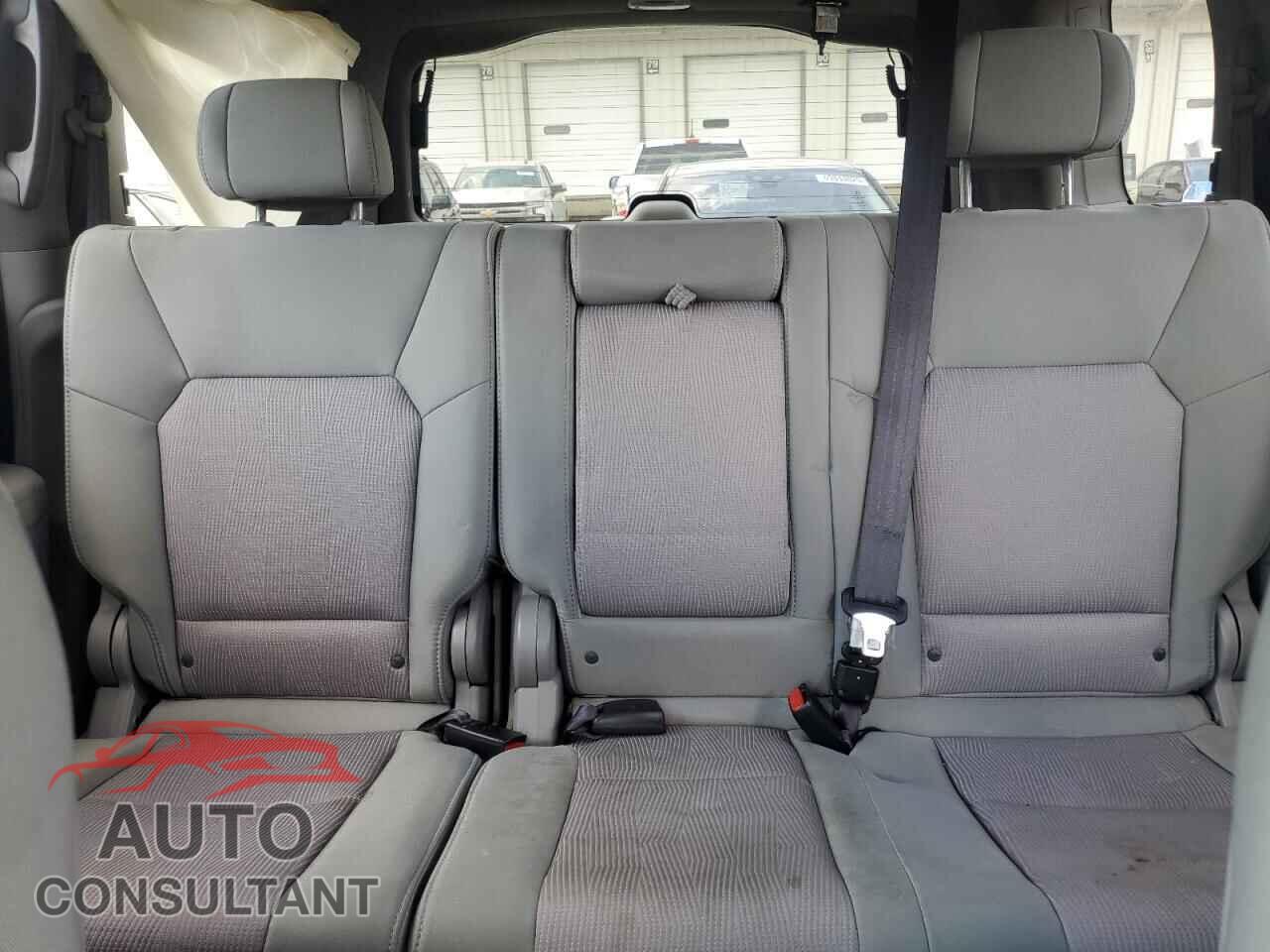HONDA PILOT 2010 - 5FNYF4H43AB007401