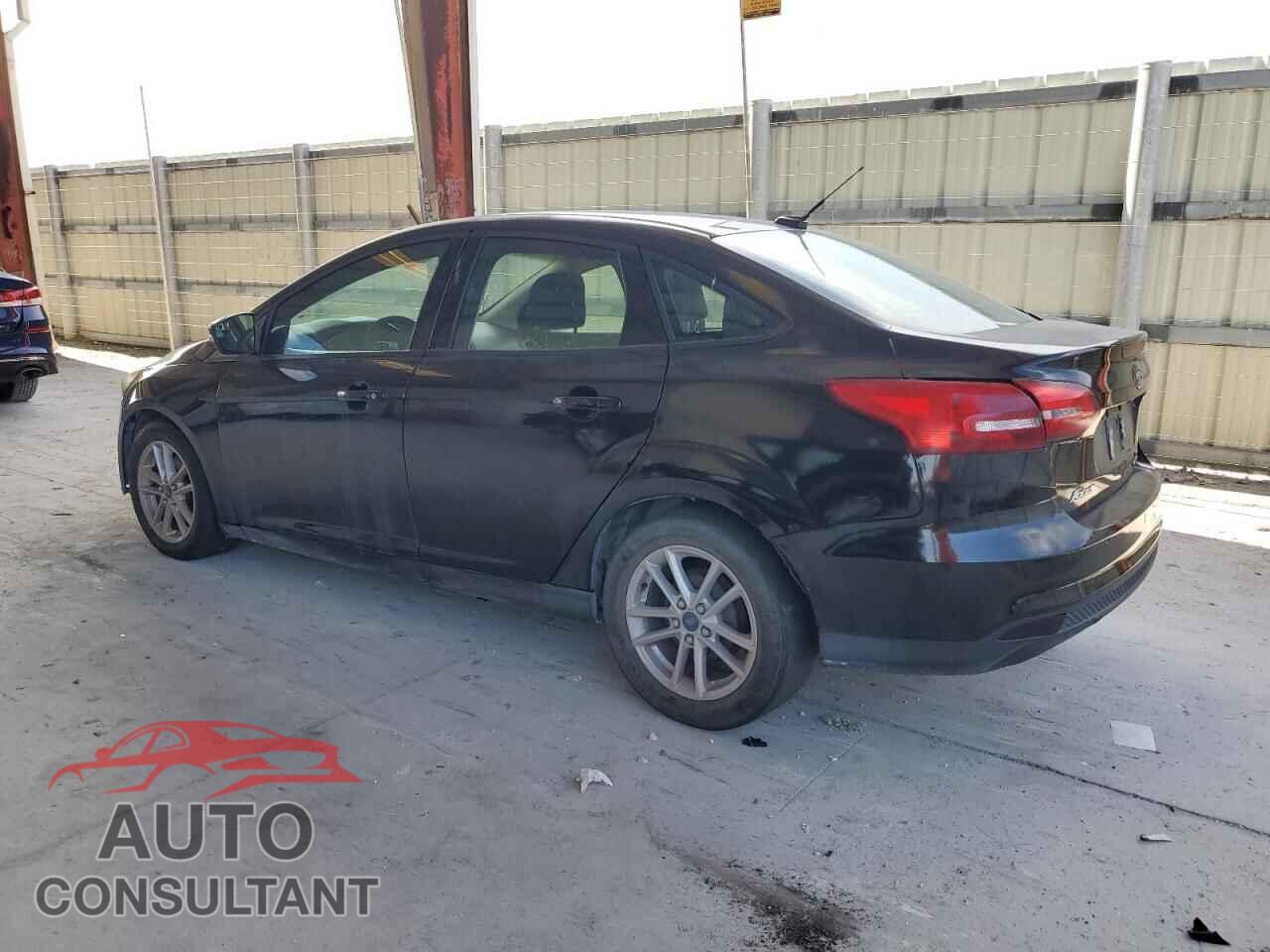 FORD FOCUS 2015 - 1FADP3F25FL383258