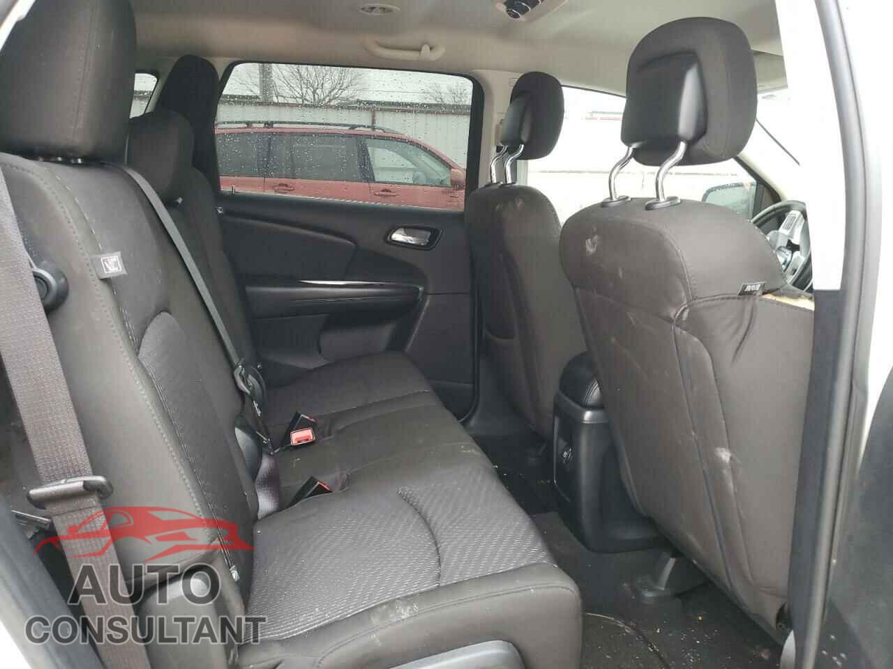 DODGE JOURNEY 2019 - 3C4PDCBB2KT751304