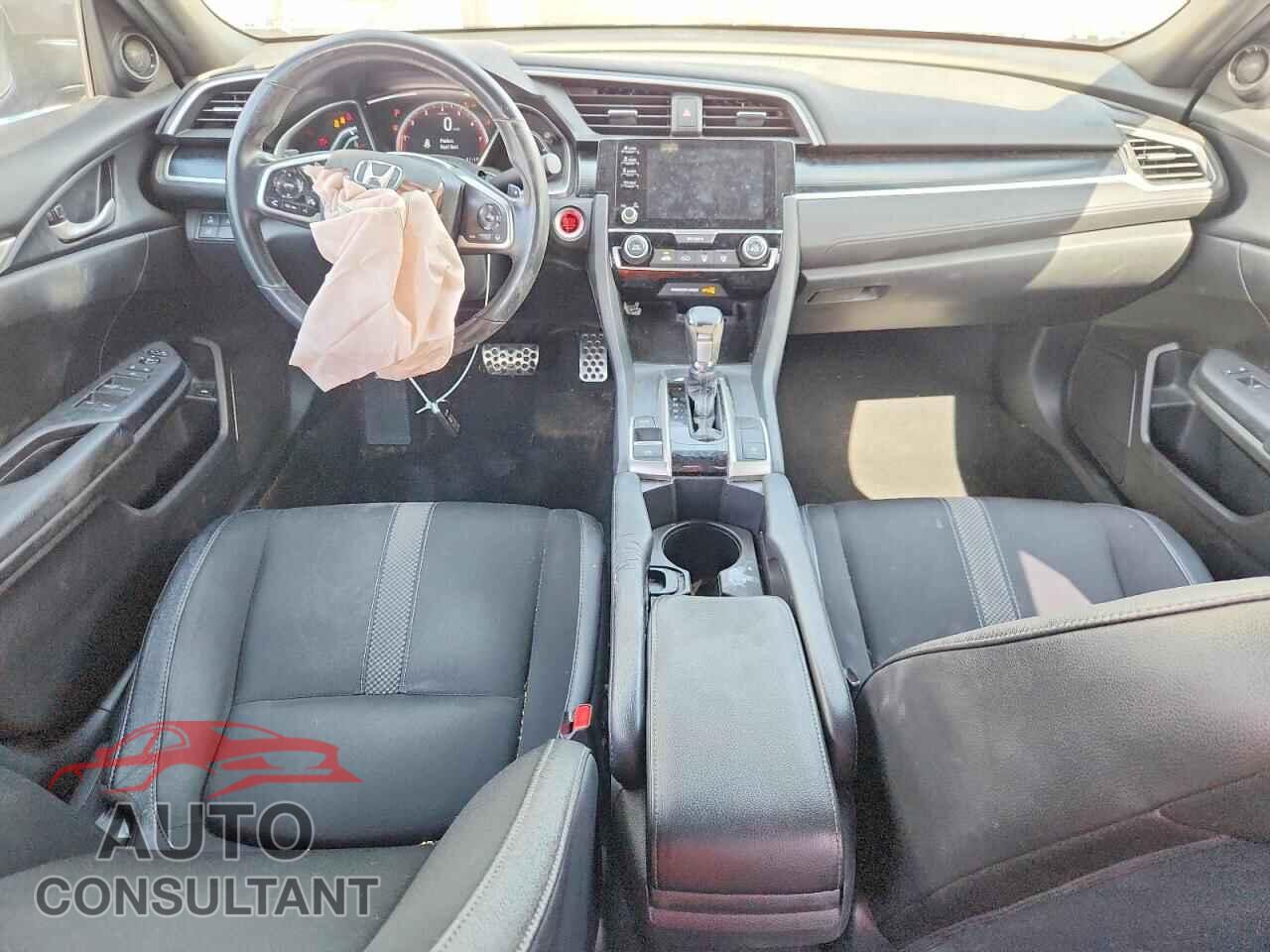 HONDA CIVIC 2019 - 2HGFC2F84KH506103