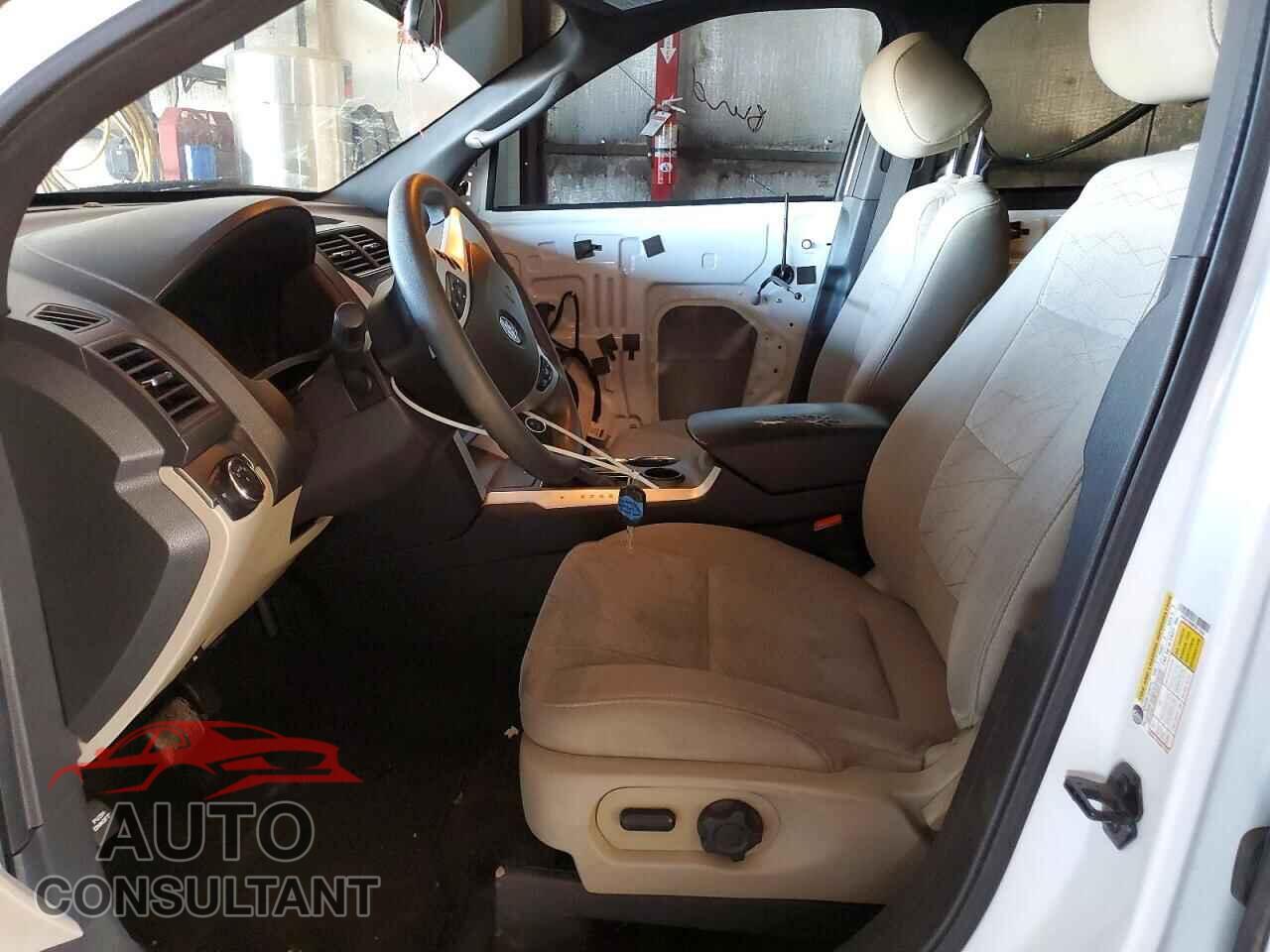 FORD EXPLORER 2015 - 1FM5K7B89FGC13326