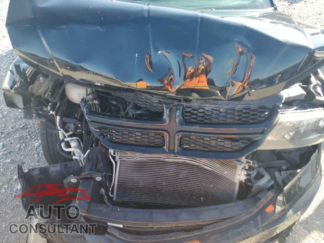 DODGE JOURNEY 2018 - 3C4PDCAB9JT533747