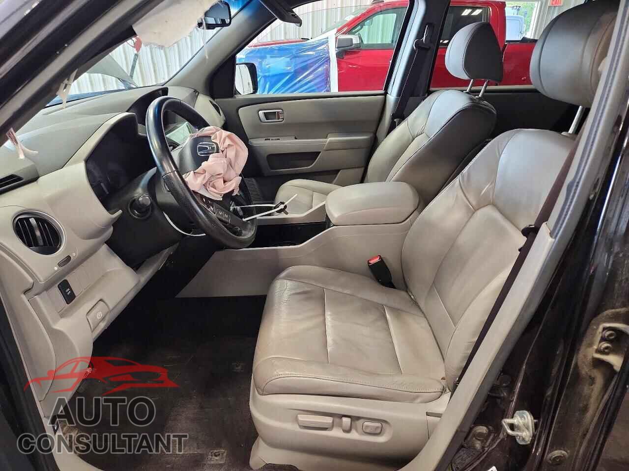 HONDA PILOT 2011 - 5FNYF4H77BB069699