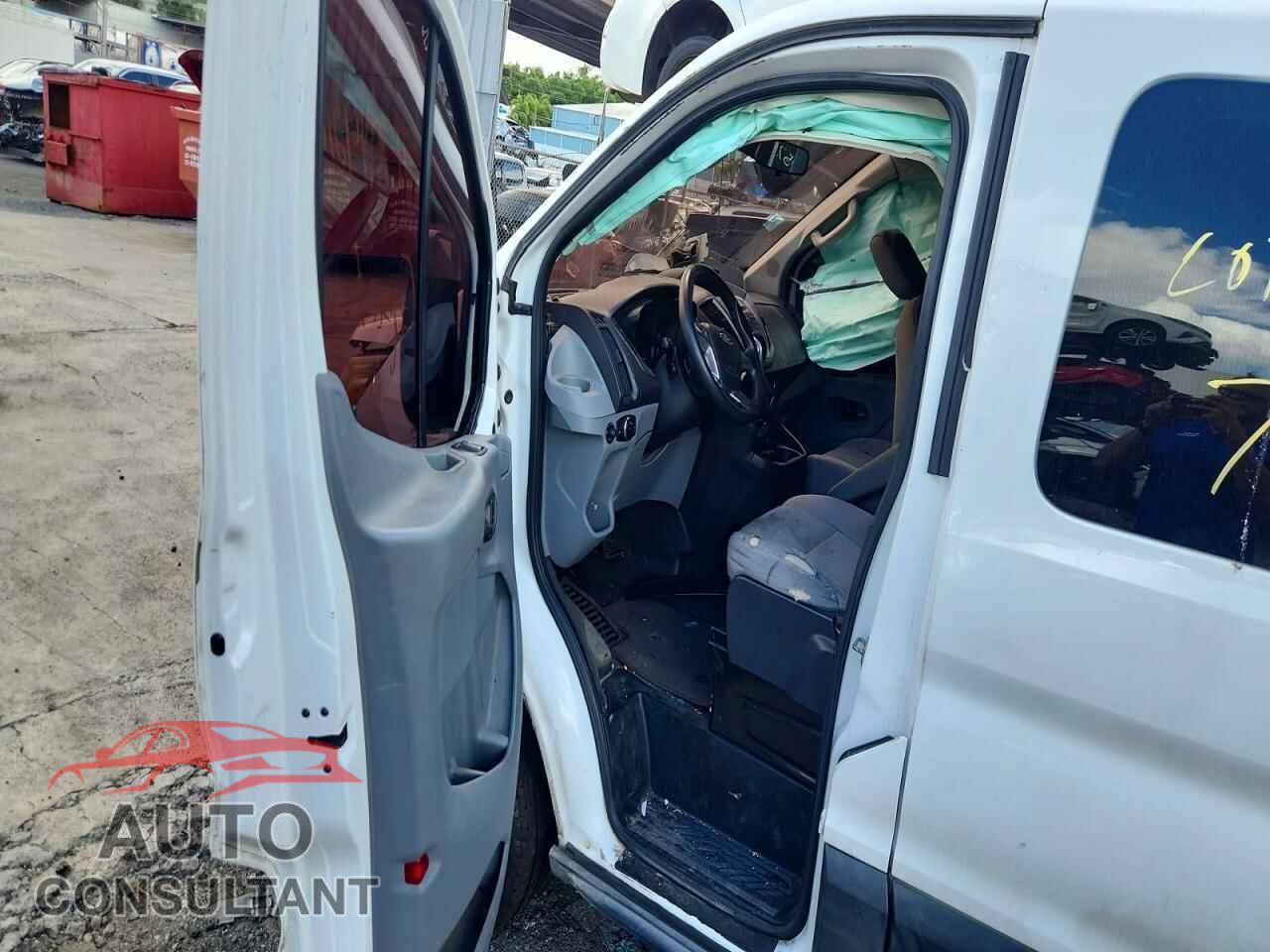 FORD TRANSIT 2015 - 1FBZX2ZM4FKB17635