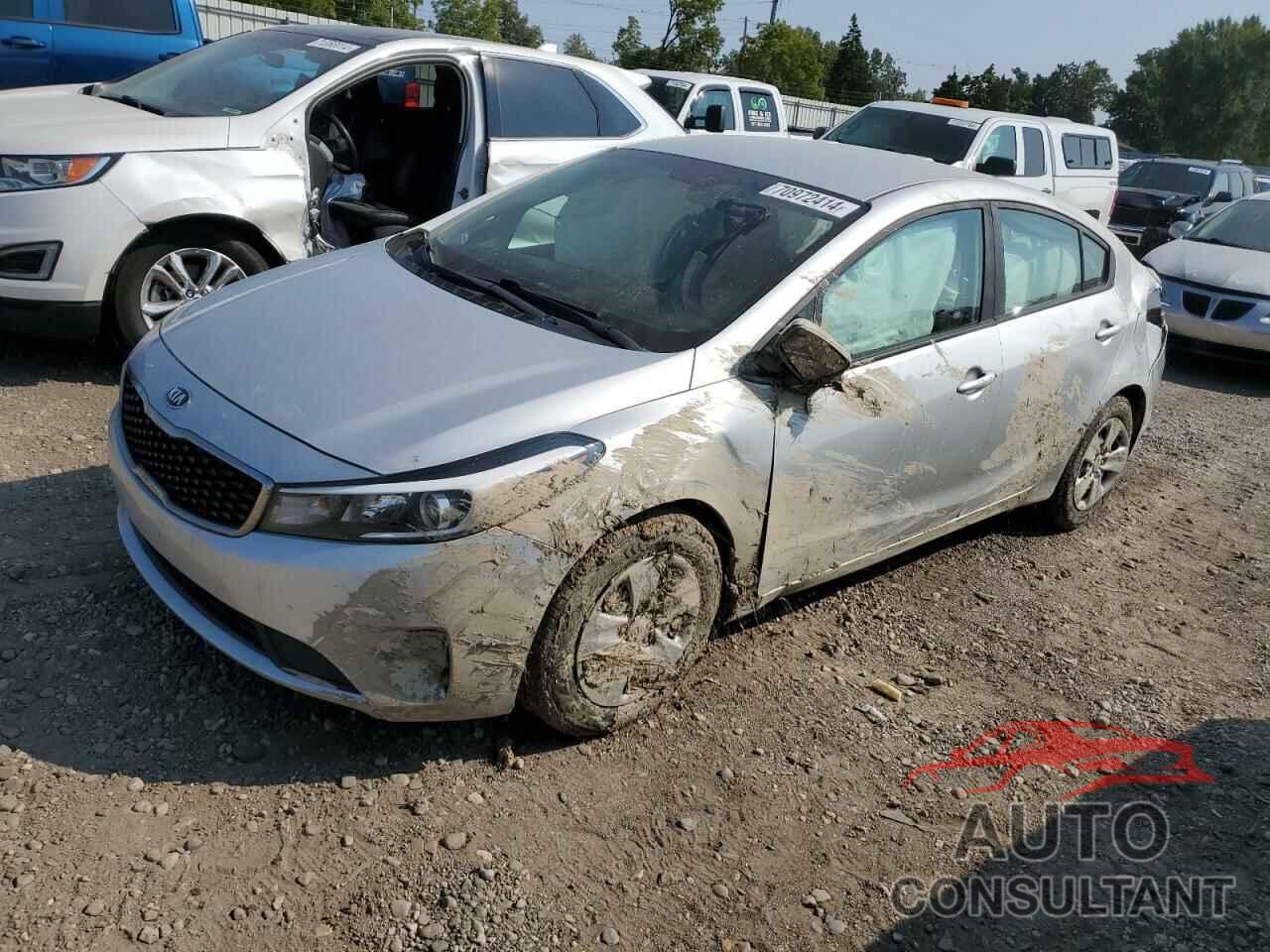 KIA FORTE 2017 - 3KPFK4A75HE101027