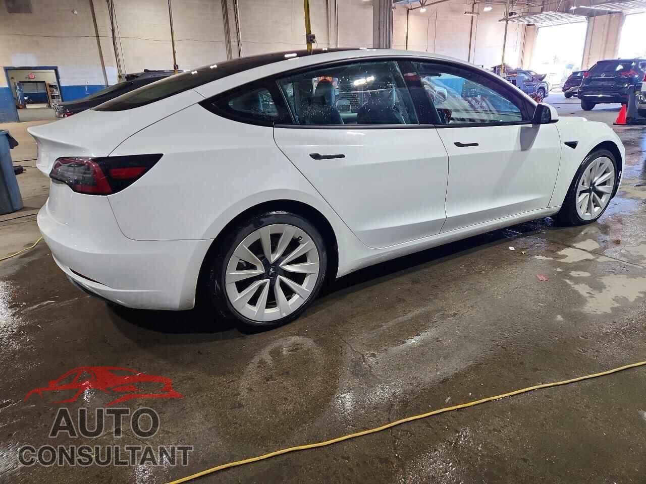 TESLA MODEL 3 2023 - 5YJ3E1EA0PF450782
