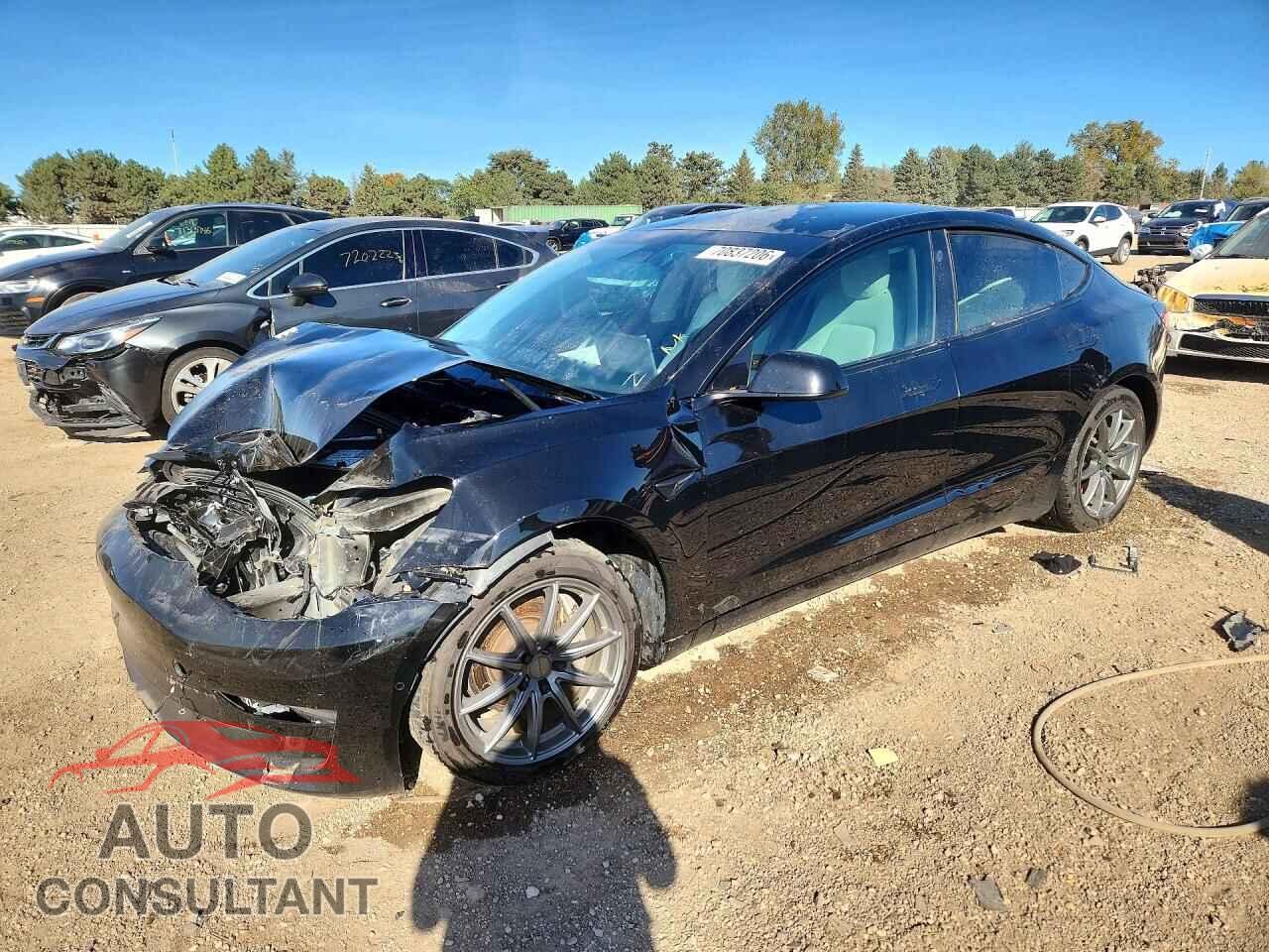 TESLA MODEL 3 2021 - 5YJ3E1EA5MF871182